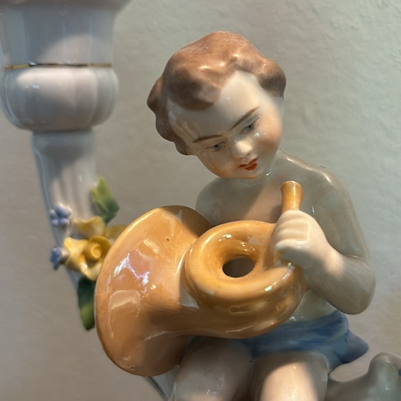 Stunning Pair Dresden Porcelain Cherub Putti Candlesticks Germany - Picture 5 of 13